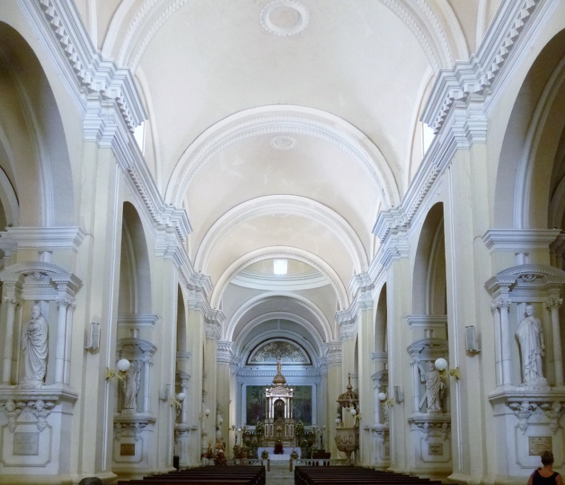 Inside La Catedral