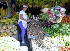 smiling woman at the street market - Sebaco,Nicaragua