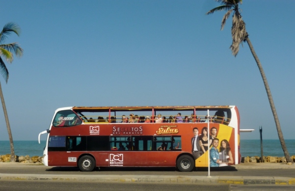 a tour bus, Cartagena